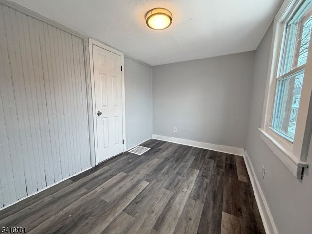 65 Davis St, Phillipsburg Town, NJ 08865