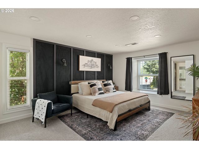 15784 Nw OVERTON Dr, Beaverton, OR 97006