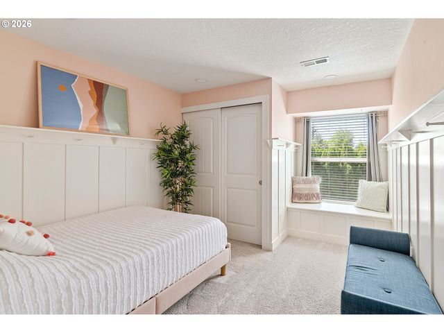 15784 Nw OVERTON Dr, Beaverton, OR 97006