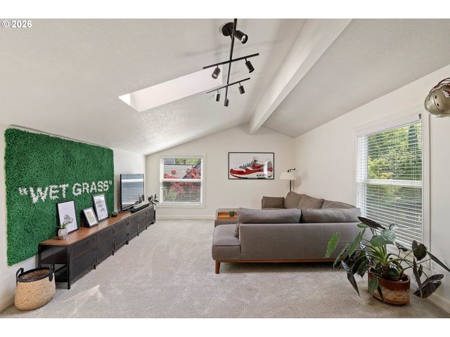 15784 Nw OVERTON Dr, Beaverton, OR 97006