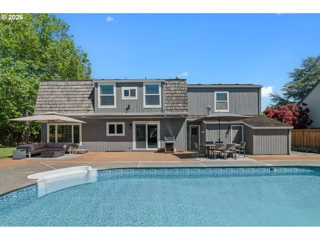 15784 Nw OVERTON Dr, Beaverton, OR 97006