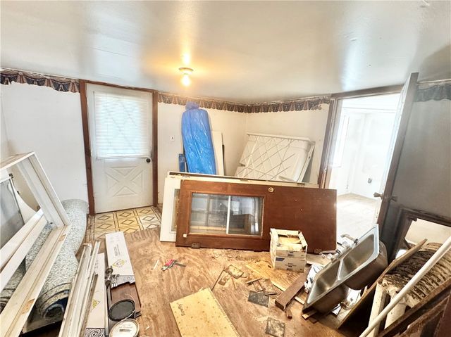 201 Water St, Fayette City, PA 15438