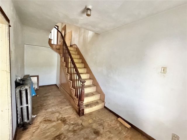 201 Water St, Fayette City, PA 15438