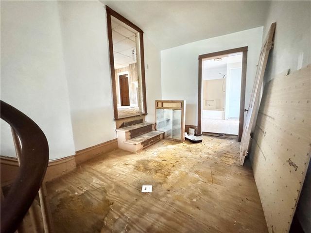 201 Water St, Fayette City, PA 15438