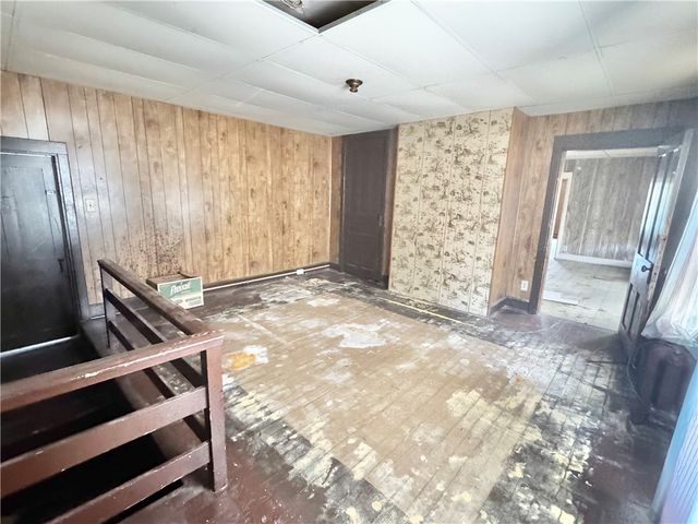 201 Water St, Fayette City, PA 15438