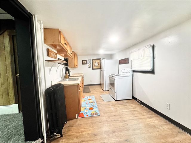 201 Water St, Fayette City, PA 15438