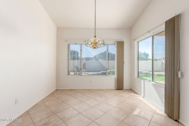 6279 W LOUISE Drive, Glendale, AZ 85310