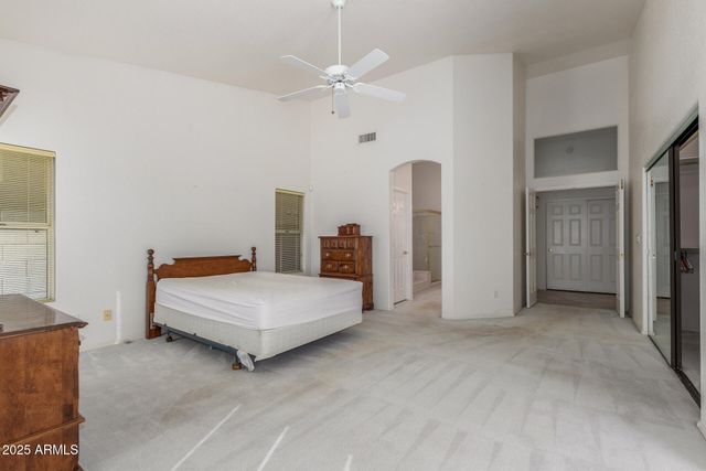 6279 W LOUISE Drive, Glendale, AZ 85310