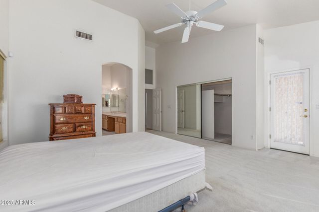 6279 W LOUISE Drive, Glendale, AZ 85310