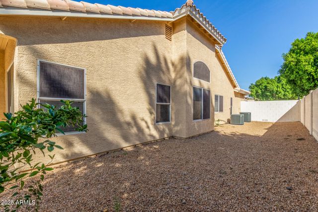 6279 W LOUISE Drive, Glendale, AZ 85310