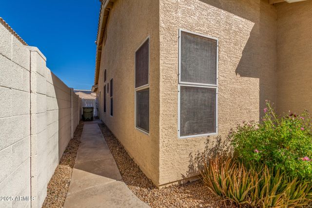 6279 W LOUISE Drive, Glendale, AZ 85310