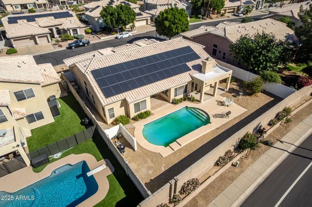 6279 W LOUISE Drive, Glendale, AZ 85310