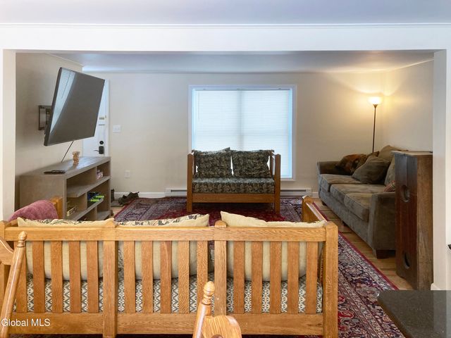 157 Louden Road, Saratoga Springs, NY 12866