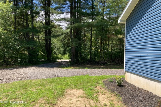 157 Louden Road, Saratoga Springs, NY 12866