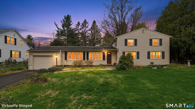 16 Hamilton Lane, Watertown, CT 06795