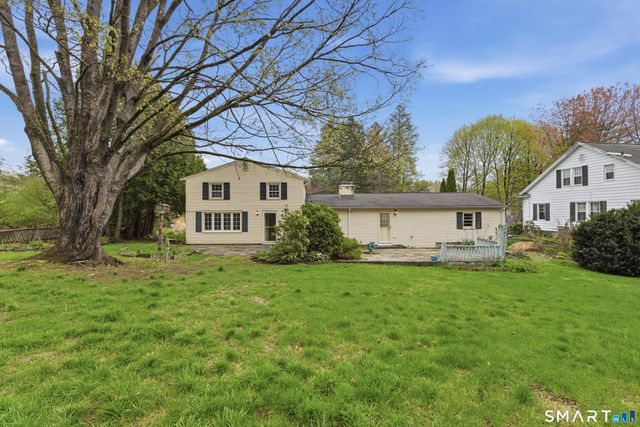 16 Hamilton Lane, Watertown, CT 06795