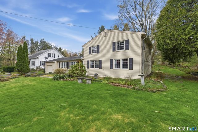 16 Hamilton Lane, Watertown, CT 06795