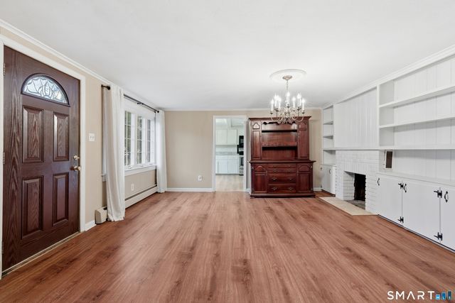 16 Hamilton Lane, Watertown, CT 06795