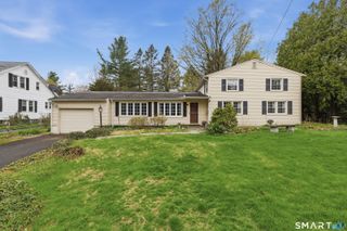 16 Hamilton Lane, Watertown, CT 06795