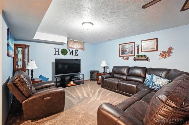 2685 Childers Drive, Xenia, OH 45385