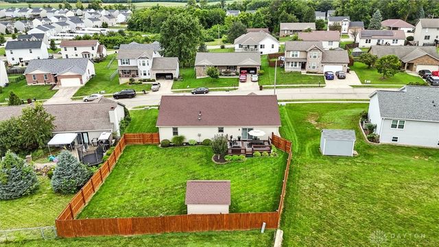 2685 Childers Drive, Xenia, OH 45385