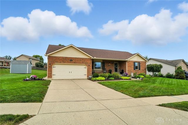 2685 Childers Drive, Xenia, OH 45385