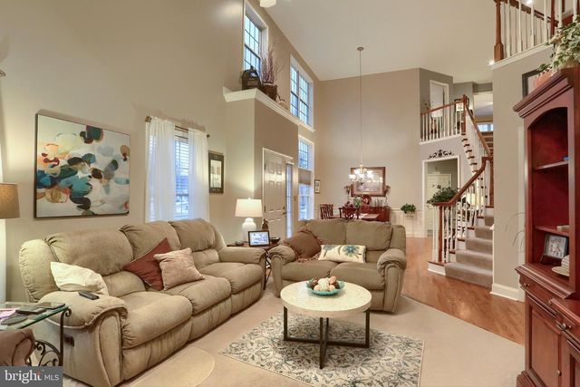 7748 GRAYBILL DR, Harrisburg, PA 17112