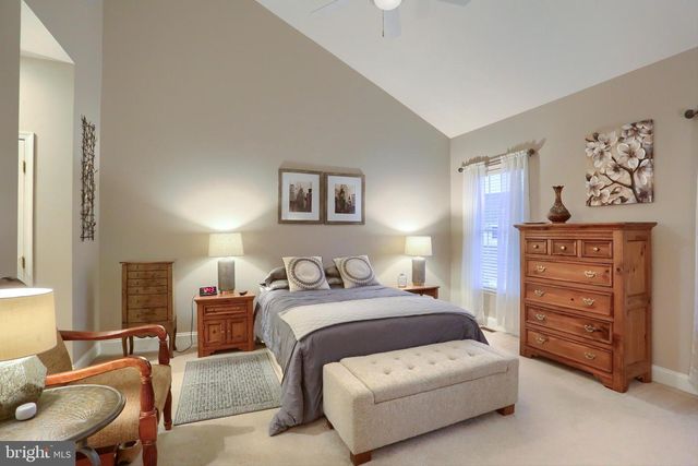 7748 GRAYBILL DR, Harrisburg, PA 17112