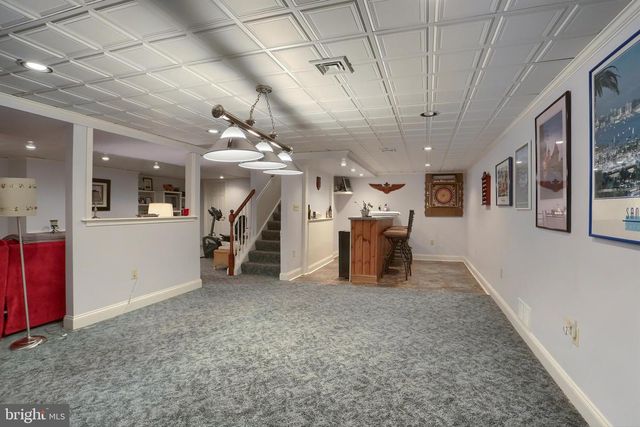 7748 GRAYBILL DR, Harrisburg, PA 17112