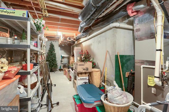 7748 GRAYBILL DR, Harrisburg, PA 17112