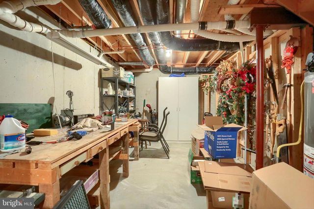 7748 GRAYBILL DR, Harrisburg, PA 17112