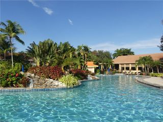 2365 Hidden Lake CT # 8001, Naples, FL 34112