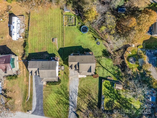 292 Jones Road, Fletcher, NC 28732