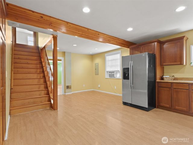 614 15th Street NW, Puyallup, WA 98371
