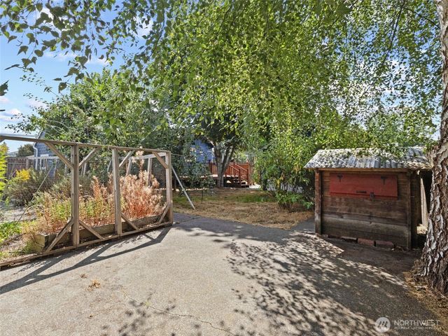 614 15th Street NW, Puyallup, WA 98371