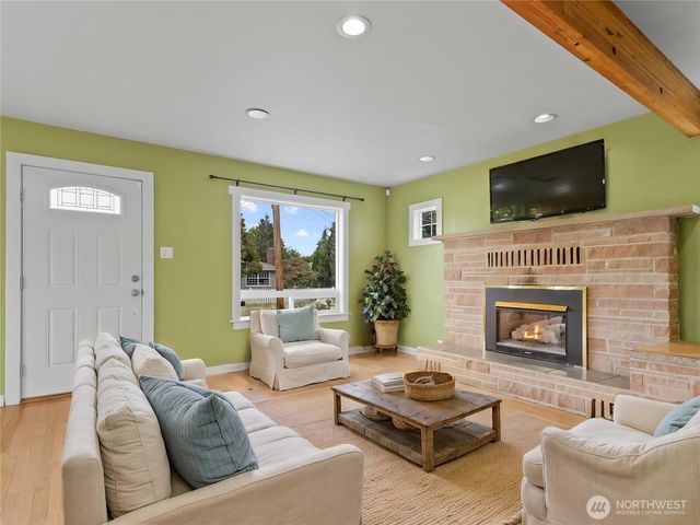 614 15th Street NW, Puyallup, WA 98371