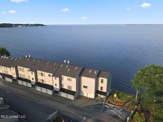 21 Breakers Lane, Ridgeland, MS 39157
