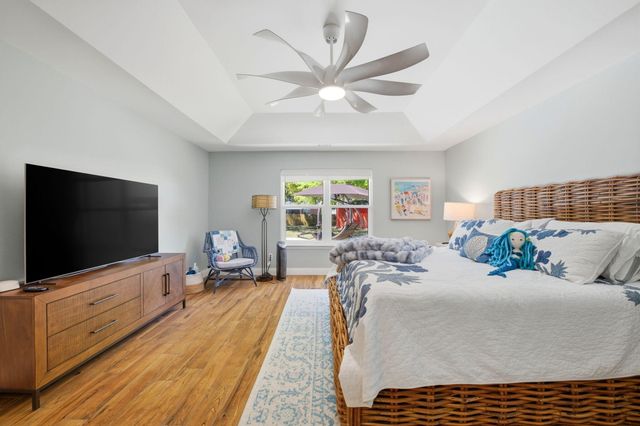 1959 Hawthorne Drive, Navarre, FL 32566