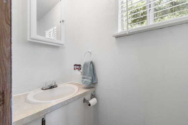 30900 Road 222, North Fork, CA 93643