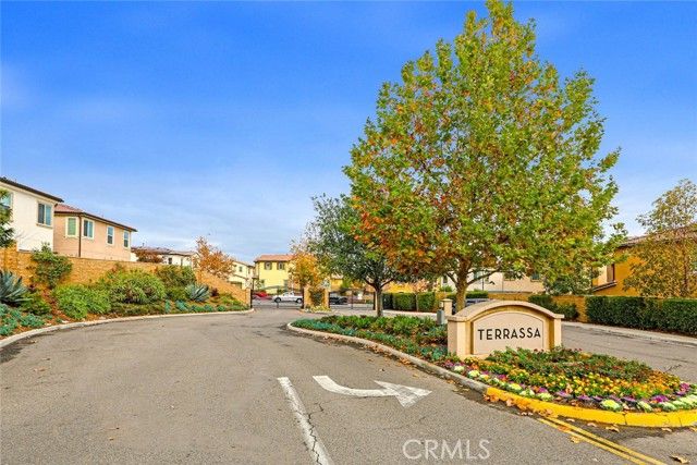 2824 Villa Catalonia Court, Corona, CA 92881
