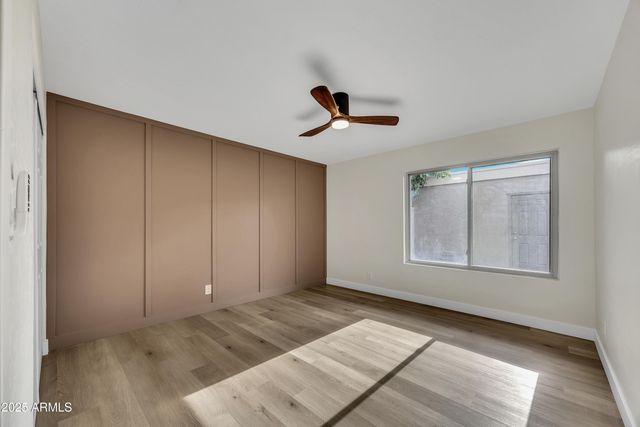 5009 W NEW WORLD Drive, Glendale, AZ 85302