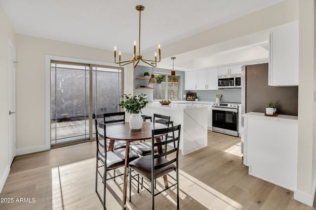 5009 W NEW WORLD Drive, Glendale, AZ 85302