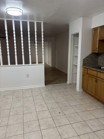 1901 Back Bay Drive, Galveston, TX 77551