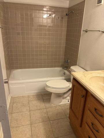 1901 Back Bay Drive, Galveston, TX 77551