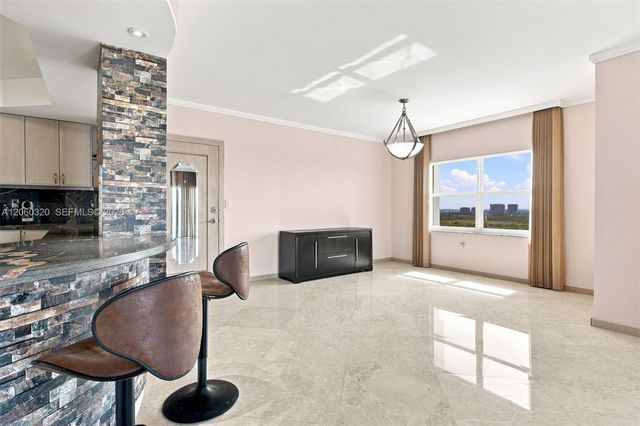 500 Bayview Drive 2121, Sunny Isles Beach, FL 33160