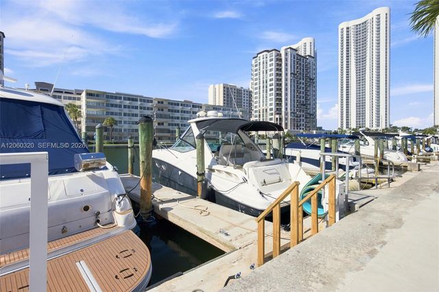 500 Bayview Drive 2121, Sunny Isles Beach, FL 33160