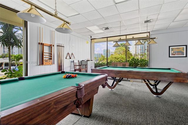 500 Bayview Drive 2121, Sunny Isles Beach, FL 33160