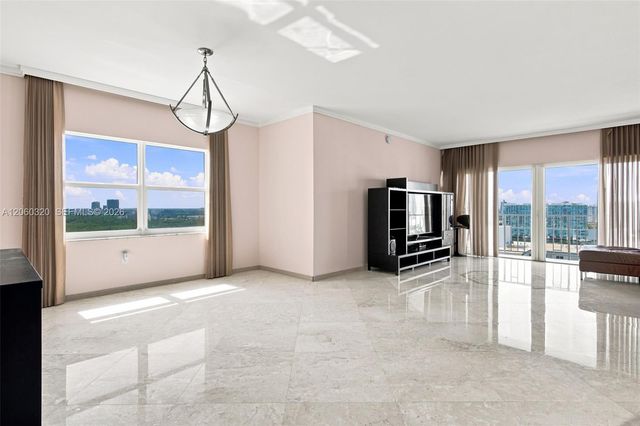 500 Bayview Drive 2121, Sunny Isles Beach, FL 33160