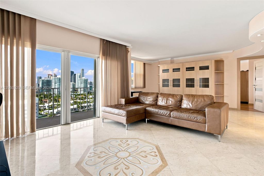 500 Bayview Drive 2121, Sunny Isles Beach, FL 33160