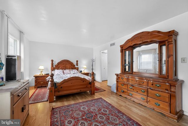 55 N STATE RD, Springfield, PA 19064